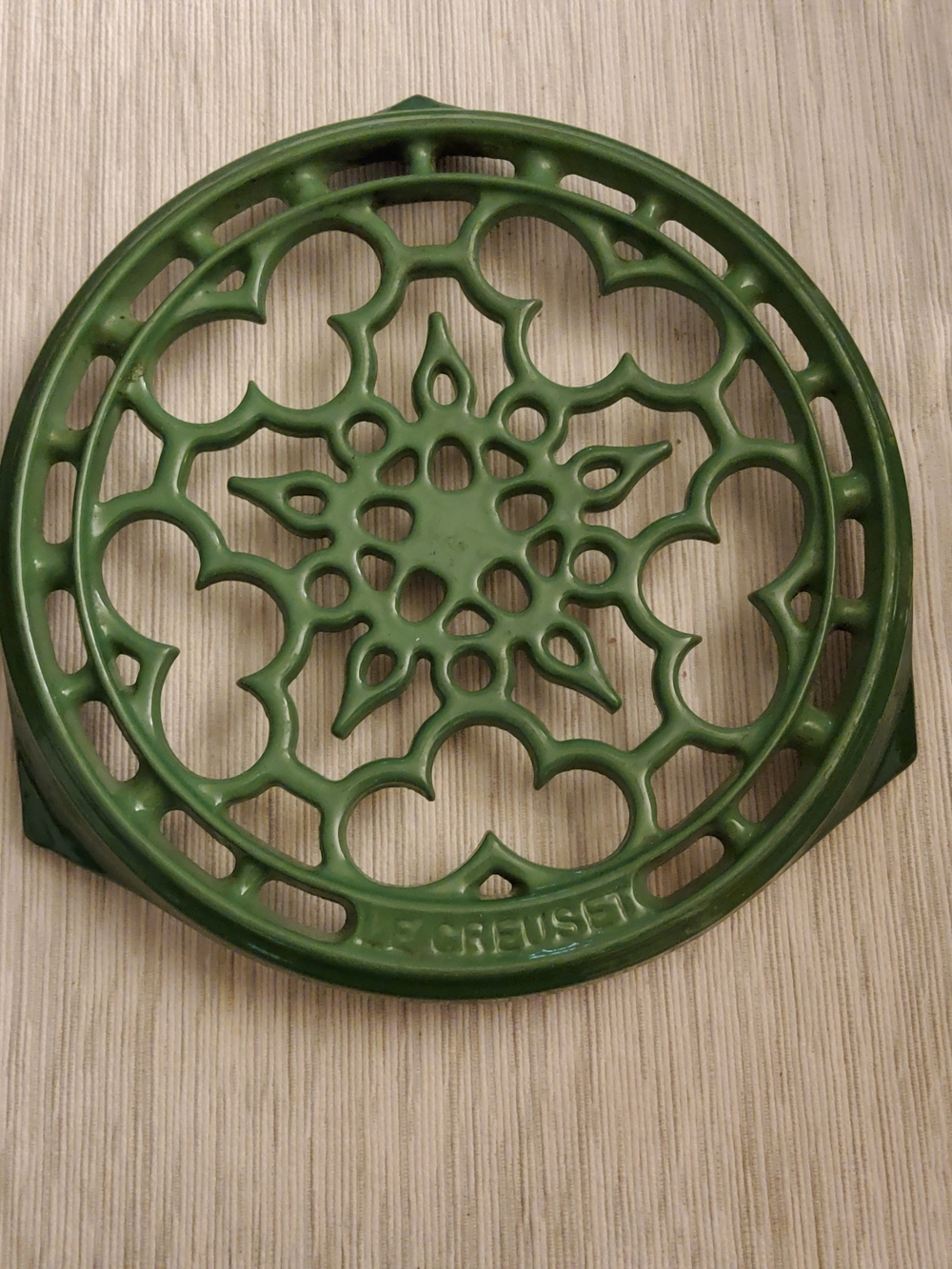 Le Creuset HunterGreen Cast Iron Trivet VGUC